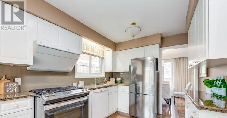 1246 Landfair Crescent, Oakville, ON, L6H 2N3 - 15