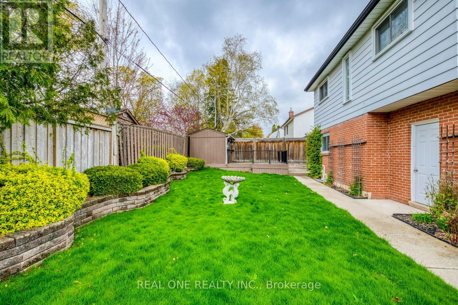1246 Landfair Crescent, Oakville, ON, L6H 2N3 - 47