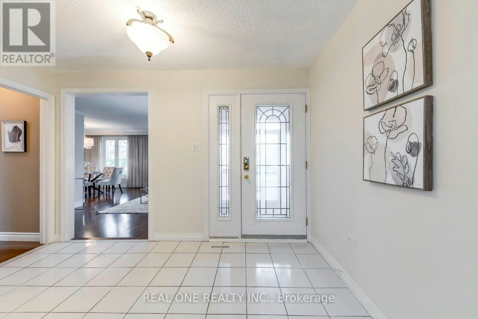 1246 Landfair Crescent, Oakville, ON, L6H 2N3 - 6