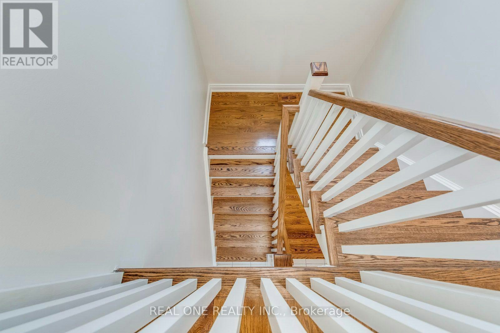 1246 Landfair Crescent, Oakville, ON, L6H 2N3 - 23
