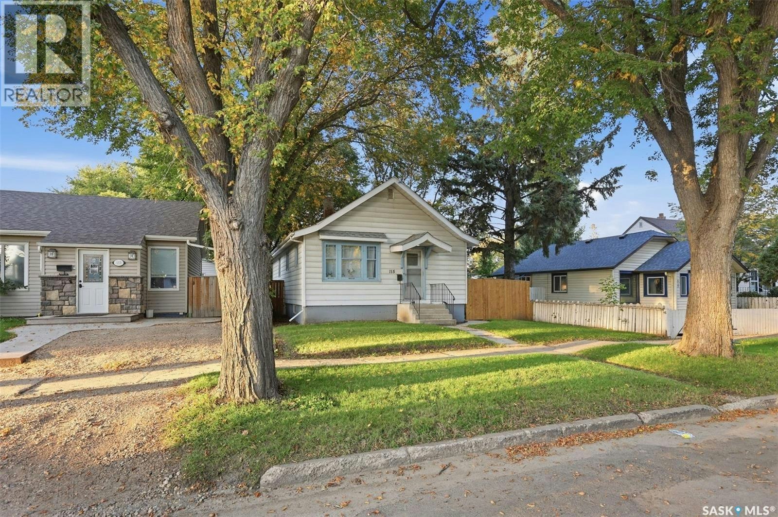 115 Ash Street E, Saskatoon, SK, S7J 0J7
