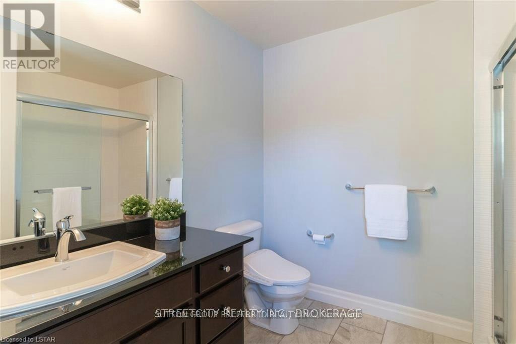 22-1850 Beaverbrook Avenue, London, ON, N6H 0G7 - 22
