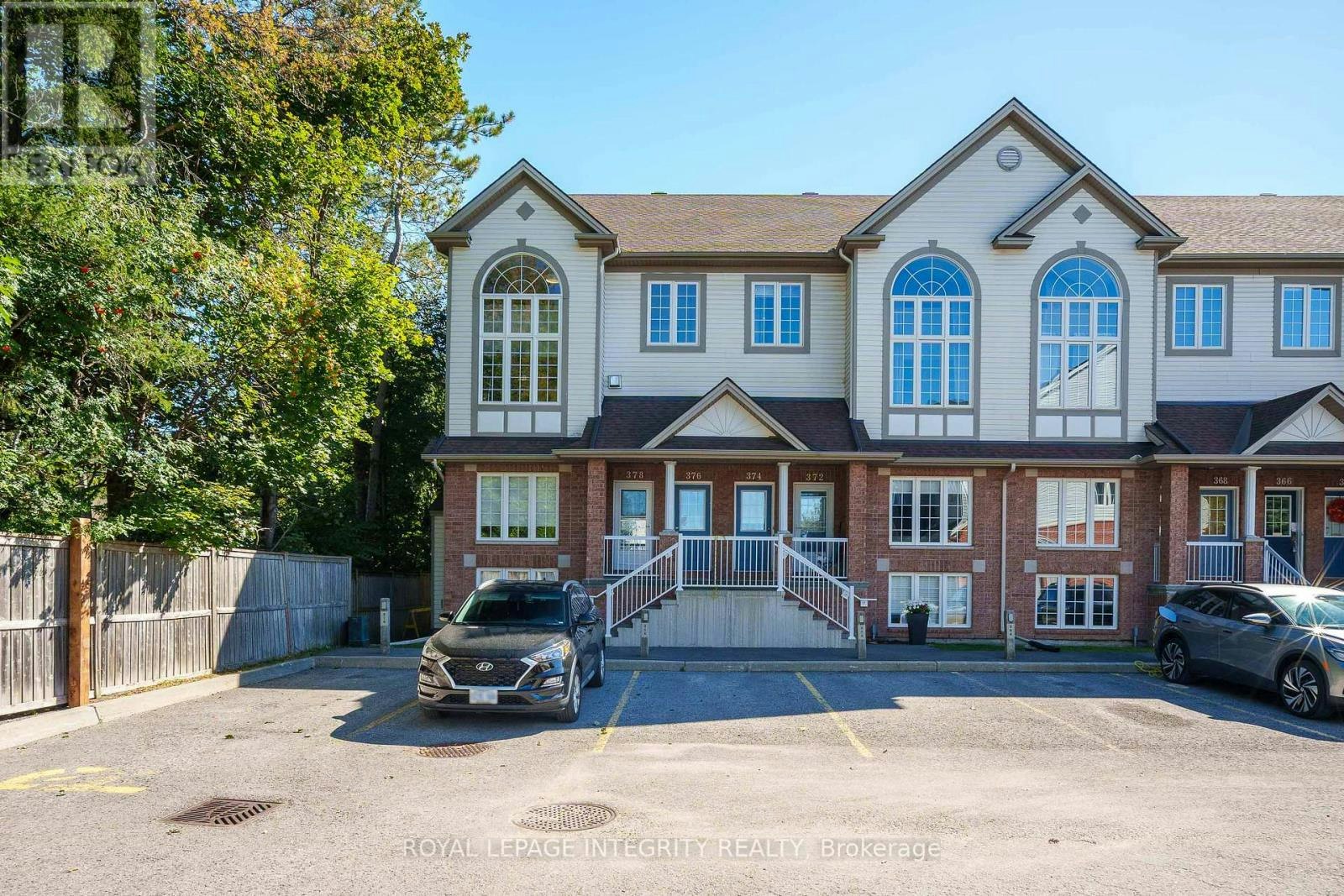 20-376 Wiffen Private, Ottawa, ON, K2H 1G4