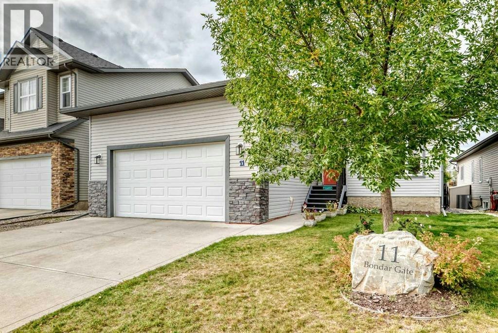 11 Bondar Gate, Carstairs, AB, T0M 0N0