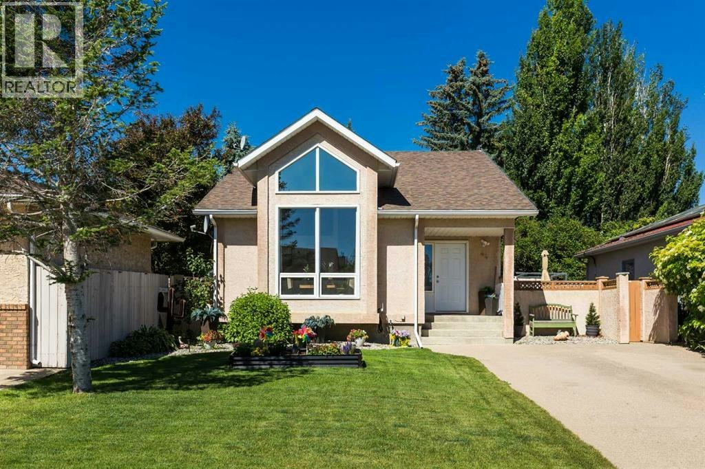 44 Lakhota Road W, Lethbridge, AB, T1K 6J1 - 3