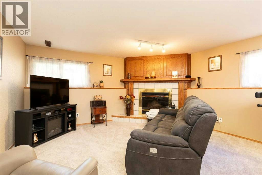 44 Lakhota Road W, Lethbridge, AB, T1K 6J1 - 21