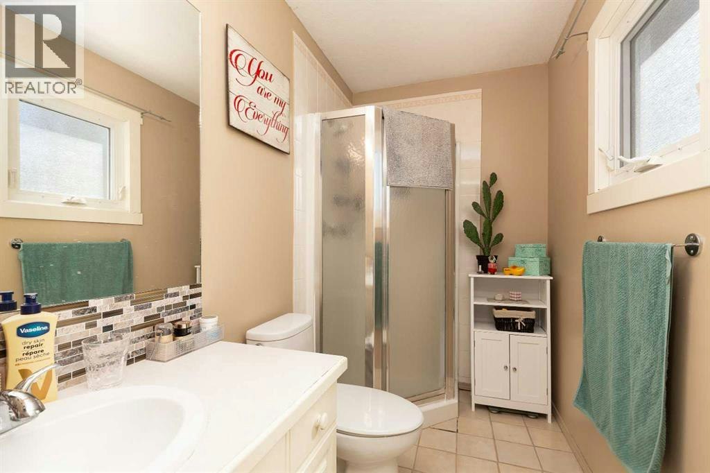 44 Lakhota Road W, Lethbridge, AB, T1K 6J1 - 17