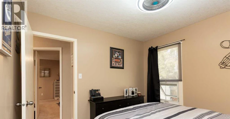 44 Lakhota Road W, Lethbridge, AB, T1K 6J1 - 14