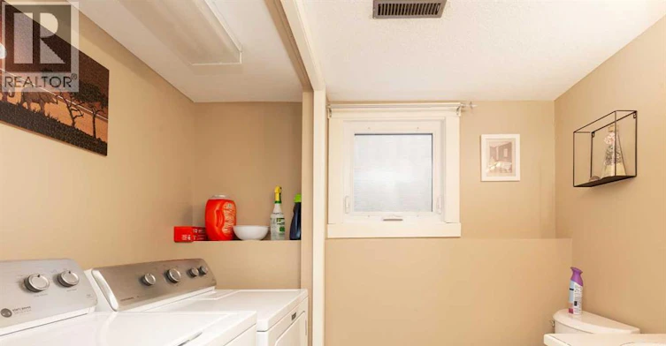 44 Lakhota Road W, Lethbridge, AB, T1K 6J1 - 19