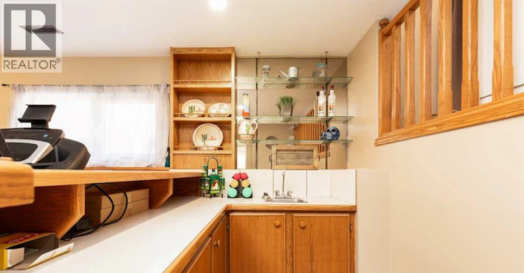 44 Lakhota Road W, Lethbridge, AB, T1K 6J1 - 24