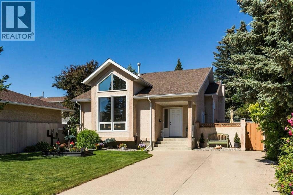 44 Lakhota Road W, Lethbridge, AB, T1K 6J1 - 2