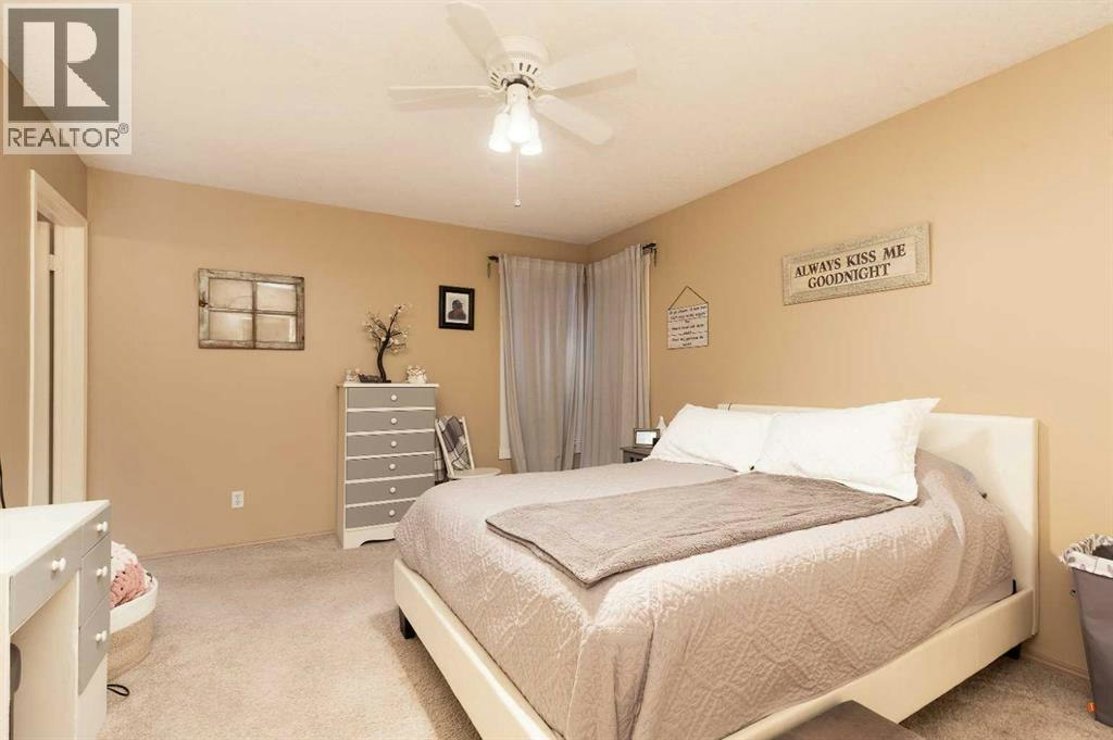 44 Lakhota Road W, Lethbridge, AB, T1K 6J1 - 15