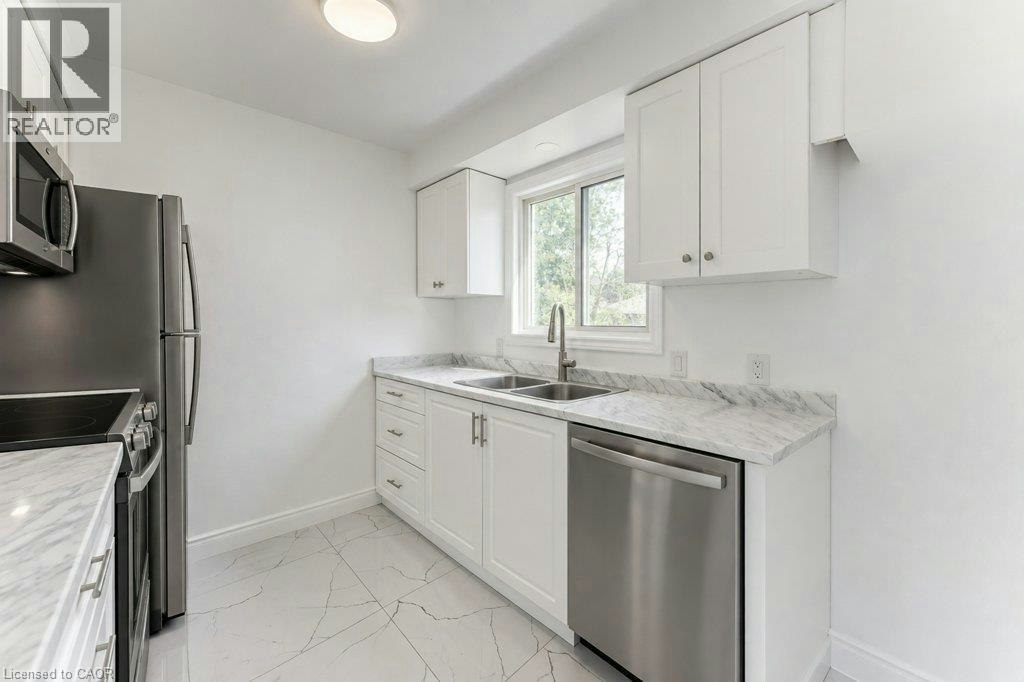 18 Winter Court, Cambridge, ON, N1R 6C6 - 5