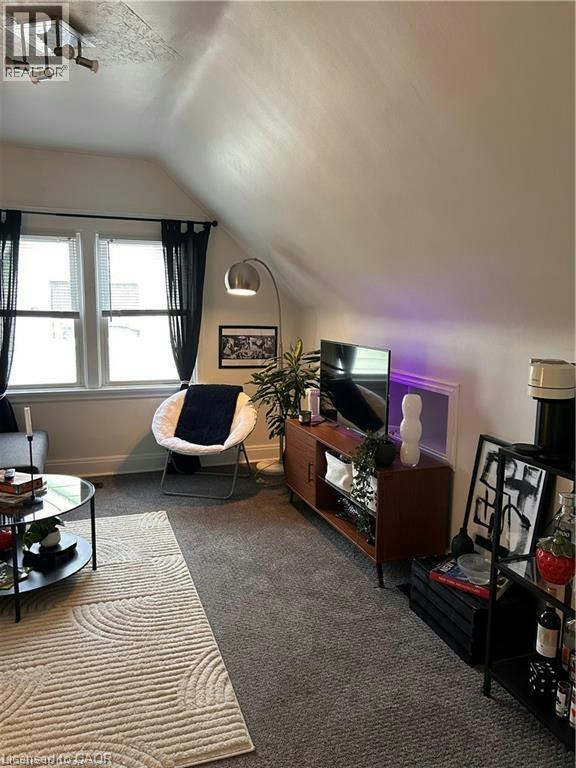 Upper-557 Stirling Avenue S, Kitchener, ON, N2M 3J5 - 8