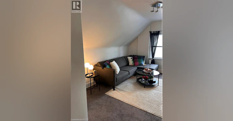 Upper-557 Stirling Avenue S, Kitchener, ON, N2M 3J5 - 7