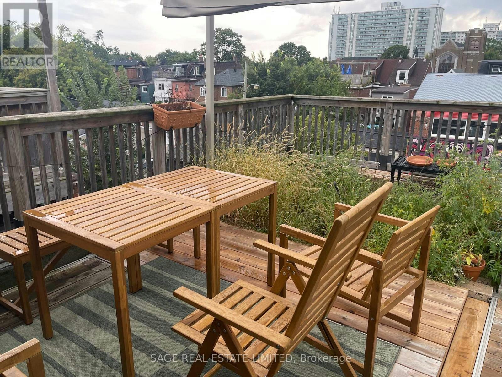 2ND FLR-716 Ossington Avenue, Toronto, ON, M5G 3T7 - 15