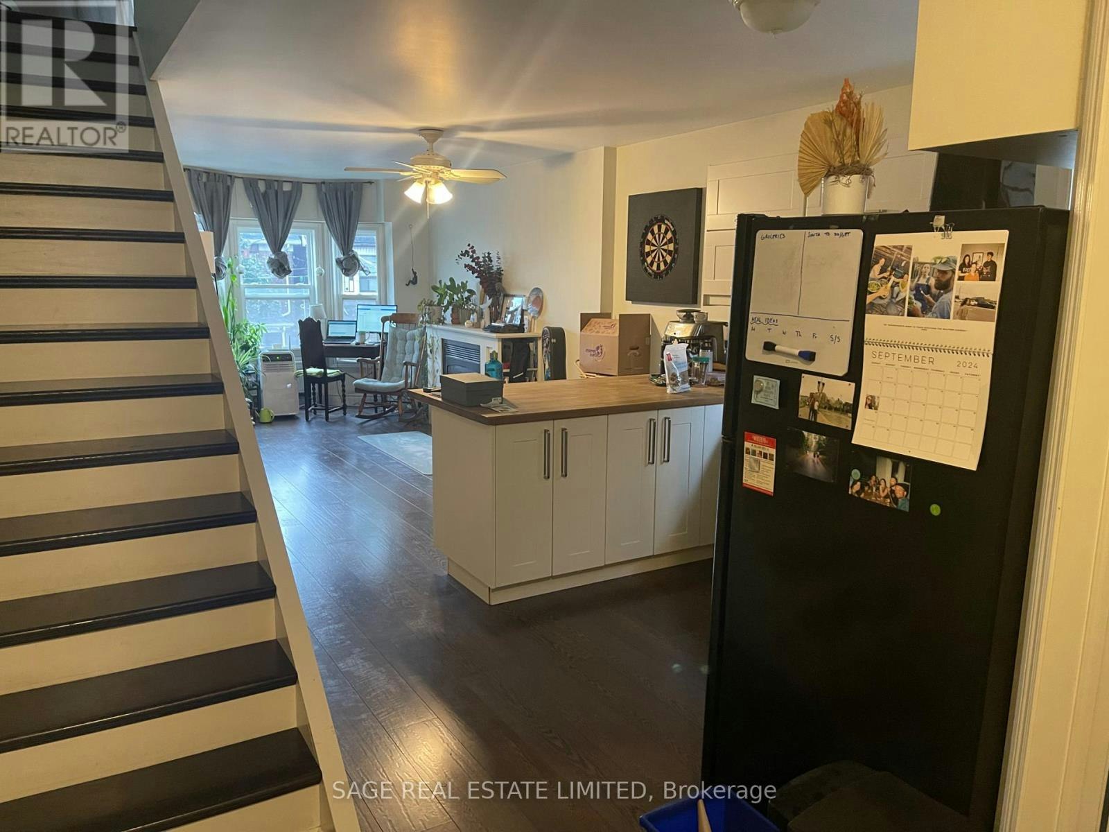 2ND FLR-716 Ossington Avenue, Toronto, ON, M5G 3T7