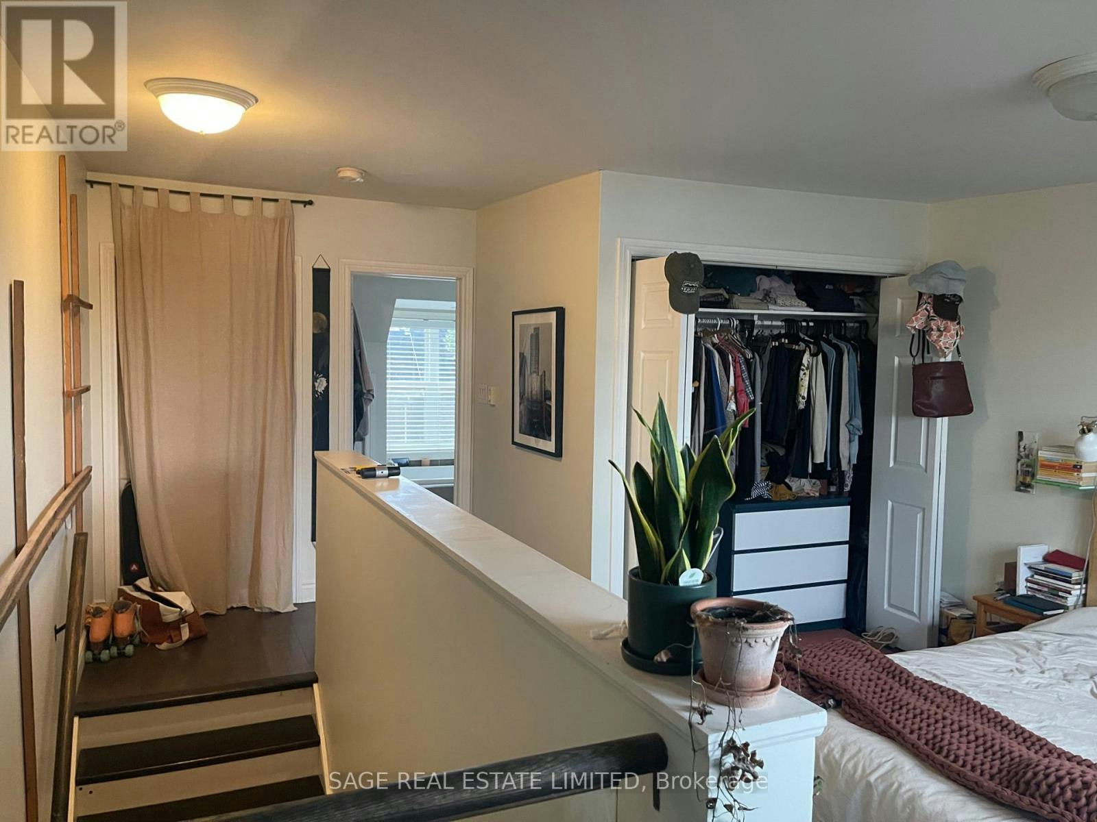 2ND FLR-716 Ossington Avenue, Toronto, ON, M5G 3T7 - 12