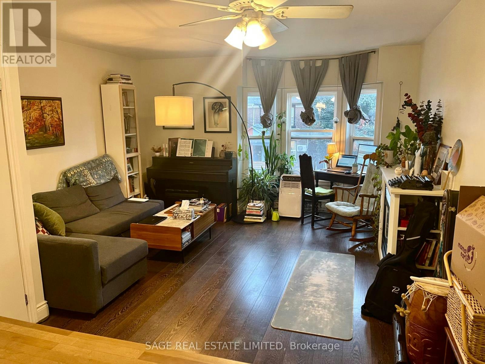 2ND FLR-716 Ossington Avenue, Toronto, ON, M5G 3T7 - 2