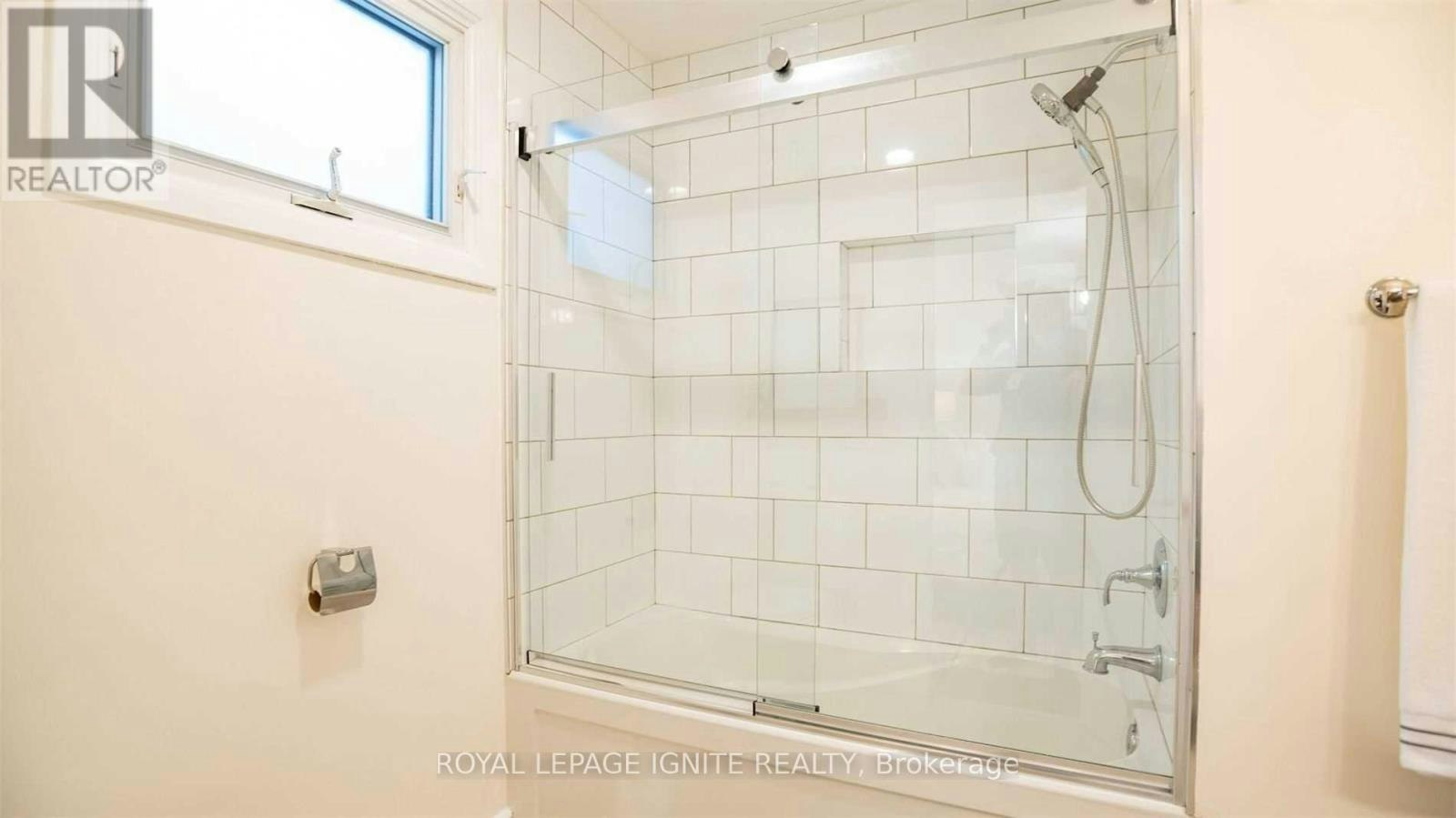 563 Berwick Crescent, Oshawa, ON, L1J 3E6 - 12