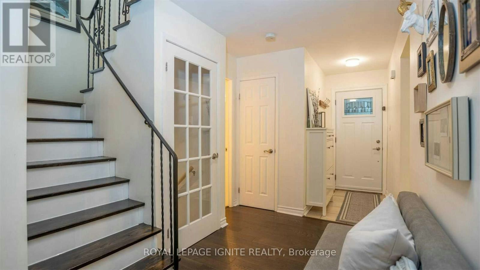 563 Berwick Crescent, Oshawa, ON, L1J 3E6 - 2