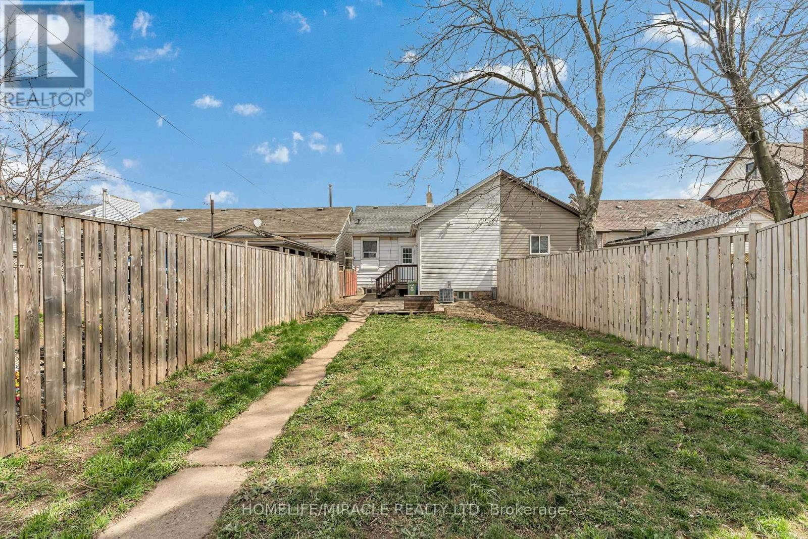101 Emerald Street N, Hamilton, ON, L8L 5K5 - 8