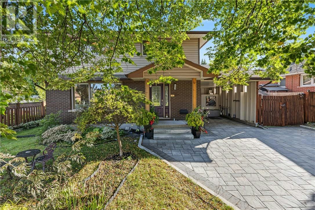 1243 Hawthorne Drive, Greater Sudbury, ON, P3A 1K8