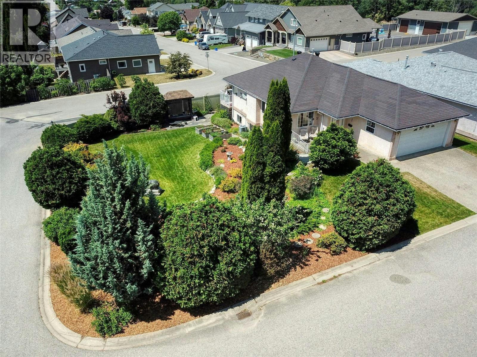 6-420 N 20th Avenue, Creston, BC, V0B 1G5