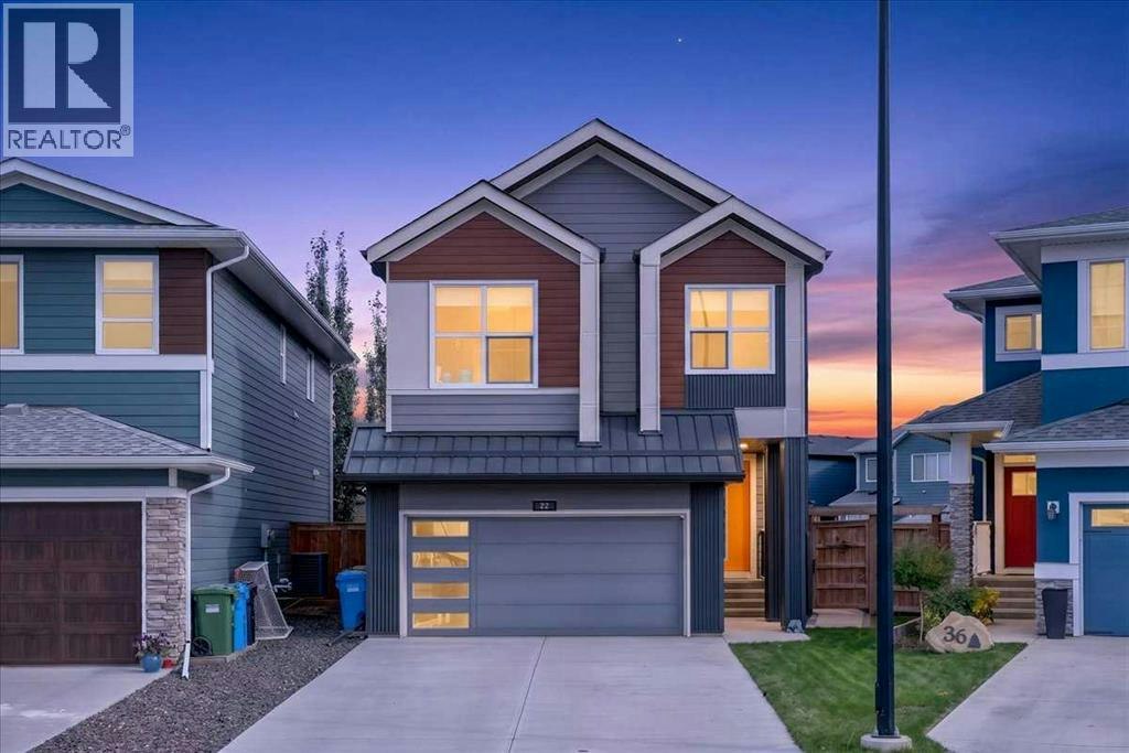 32 Cranbrook Bay SE, Calgary, AB, T3M 3C2