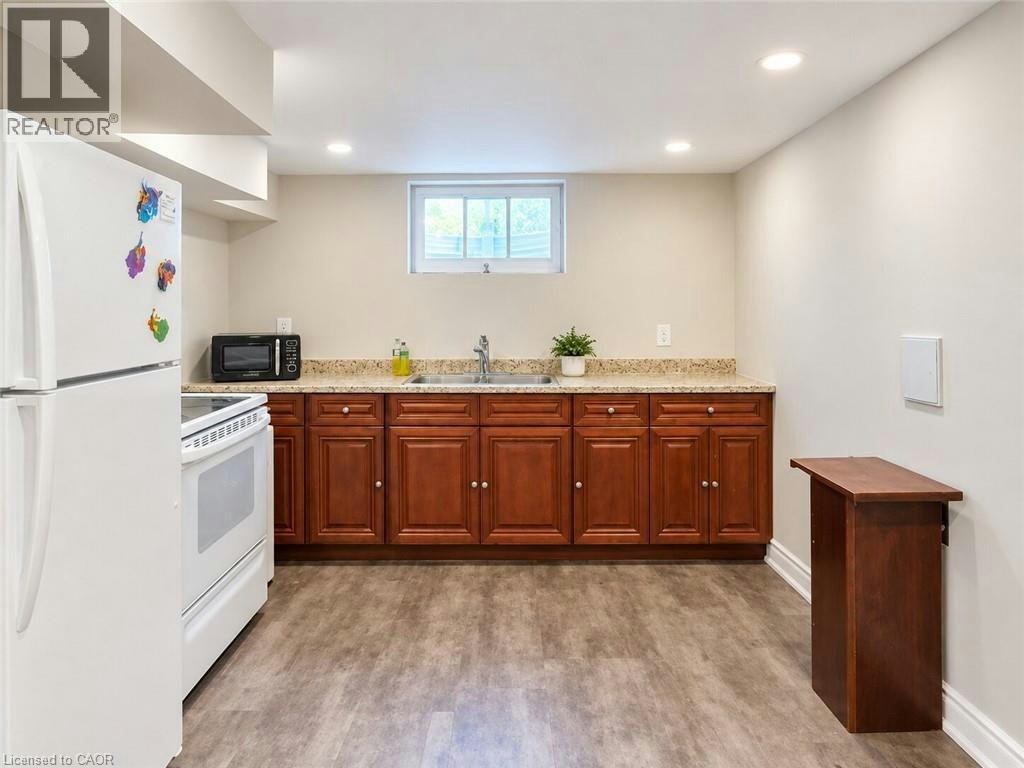 LOWER-492 Courtland Avenue E, Kitchener, ON, N2G 2W7 - 5