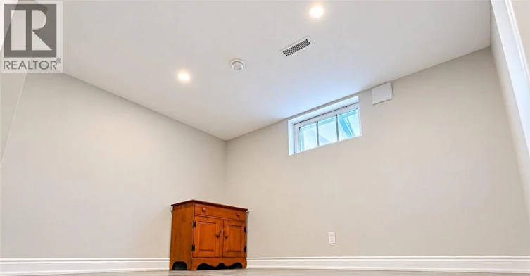 LOWER-492 Courtland Avenue E, Kitchener, ON, N2G 2W7 - 9