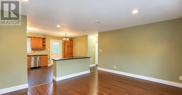 UPPER-562 Knights Hill Road, London, ON, N6J 3A2 - 5