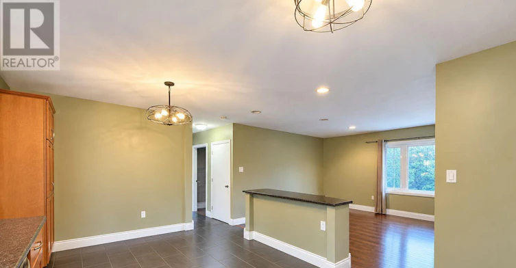 UPPER-562 Knights Hill Road, London, ON, N6J 3A2 - 9