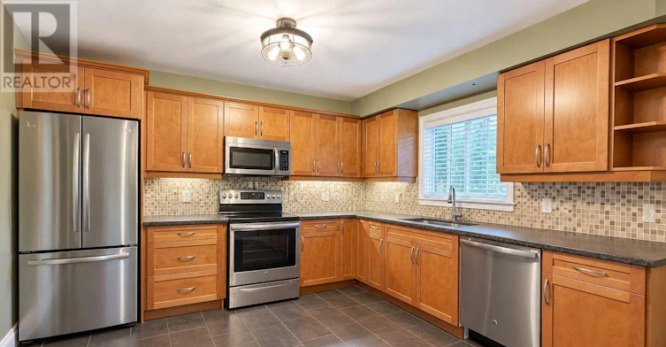 UPPER-562 Knights Hill Road, London, ON, N6J 3A2 - 8