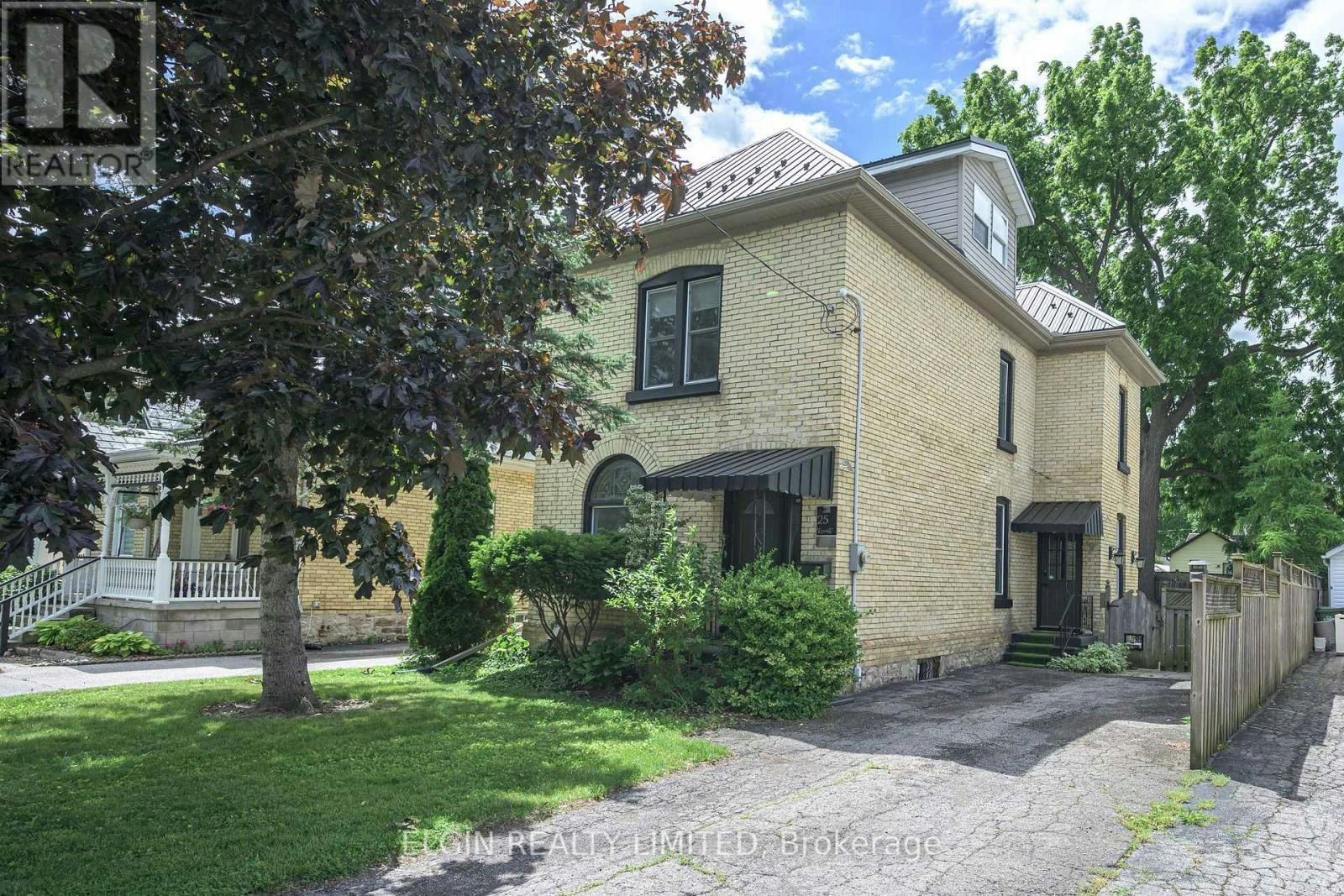 25 Locust Street, St. Thomas, ON, N5R 2C2