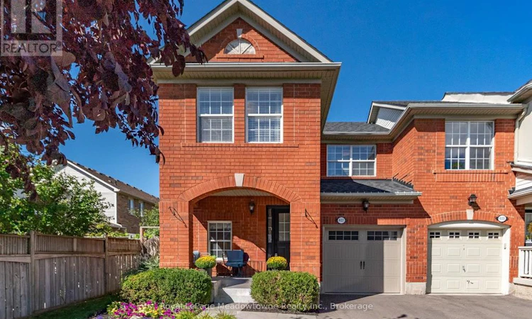 407 Baverstock Crescent