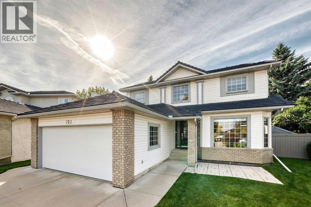 723 Diamond Court SE, Calgary, AB, T2J 7E2