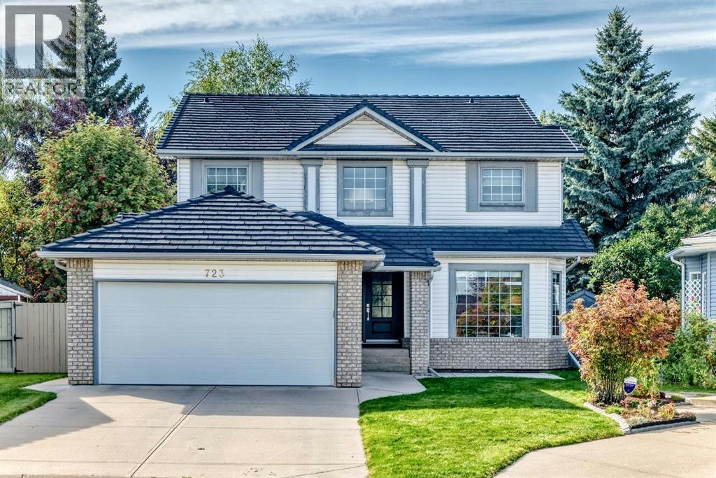 723 Diamond Court SE, Calgary, AB, T2J 7E2