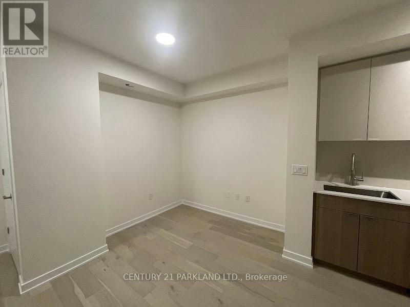 315-840 St Clair Avenue W, Toronto, ON, M6C 1C1 - 6