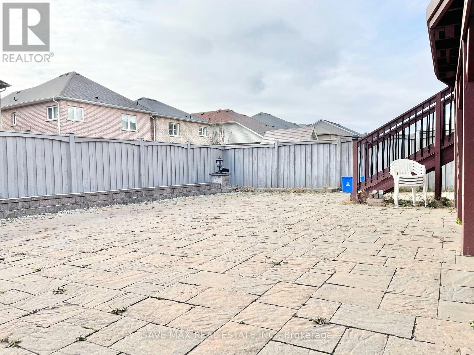 BSMT-162 Ted Miller Crescent, Clarington, ON, L1C 0M3 - 3