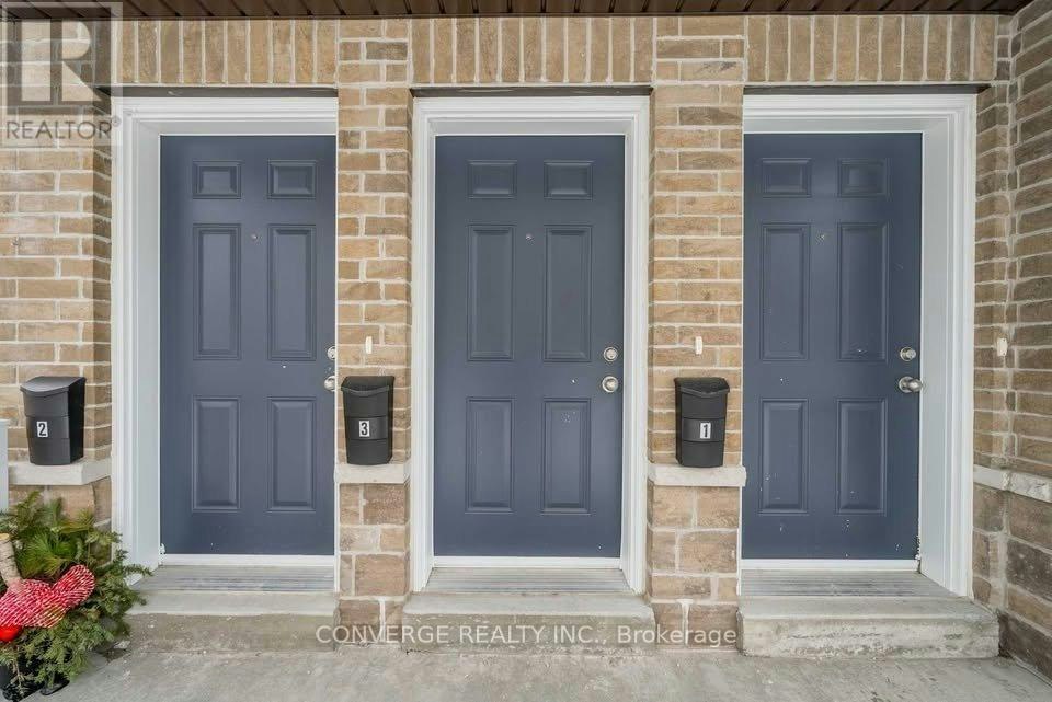 1-75 Hogarth Street, Oshawa, ON, L1H 1Y5 - 2