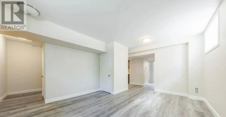 1-75 Hogarth Street, Oshawa, ON, L1H 1Y5 - 3