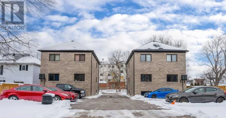 1-75 Hogarth Street, Oshawa, ON, L1H 1Y5 - 9