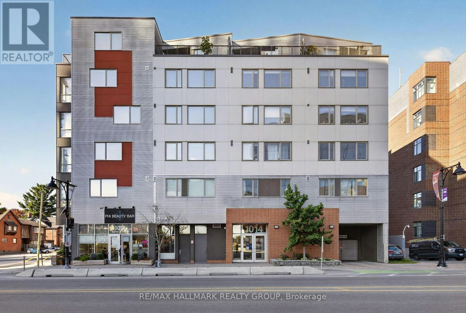 506-1014 Bank Street, Ottawa, ON, K1S 3W8