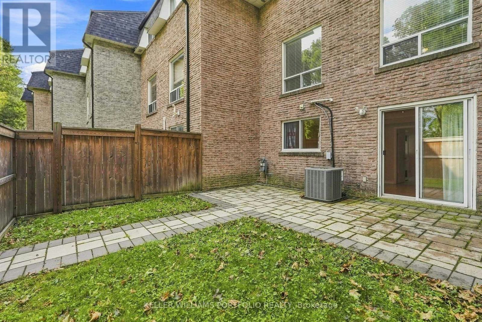 32 Henderson Drive, Aurora, ON, L4G 3L2 - 45