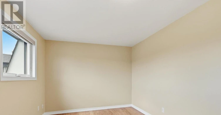 32 Henderson Drive, Aurora, ON, L4G 3L2 - 35