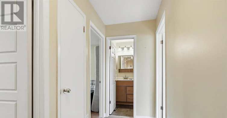 32 Henderson Drive, Aurora, ON, L4G 3L2 - 39