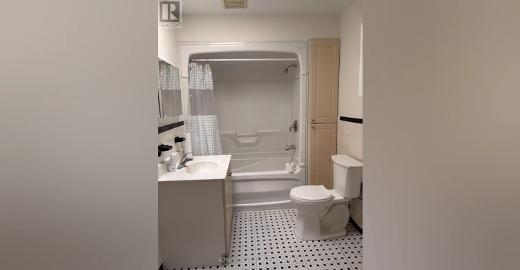 2ND FLOOR-5084 Dundas Street W, Toronto, ON, M9A 1C2 - 4