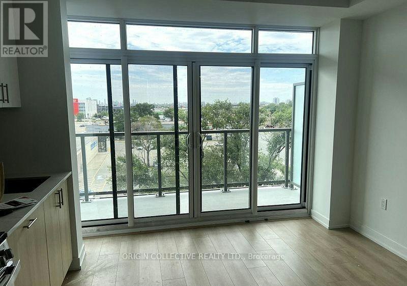 516-1195 The Queensway Street, Toronto, ON, M8Z 1R6 - 4