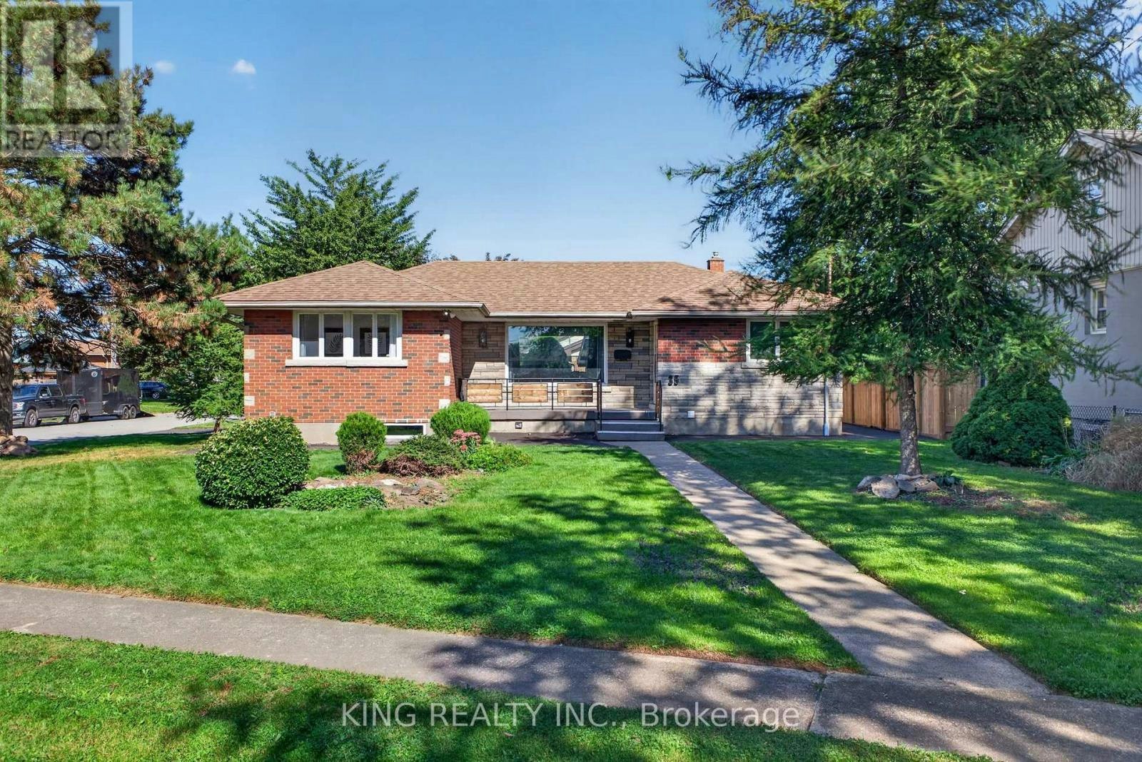 35 Hewko Street, St. Catharines, ON, L2N 2E5